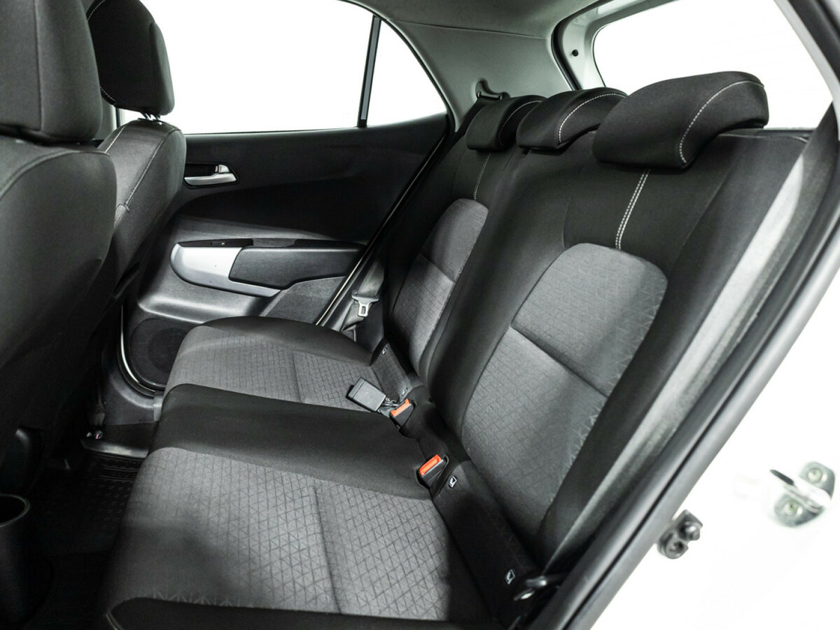 Kia Picanto с пробегом — 2018 год. Фото: #9