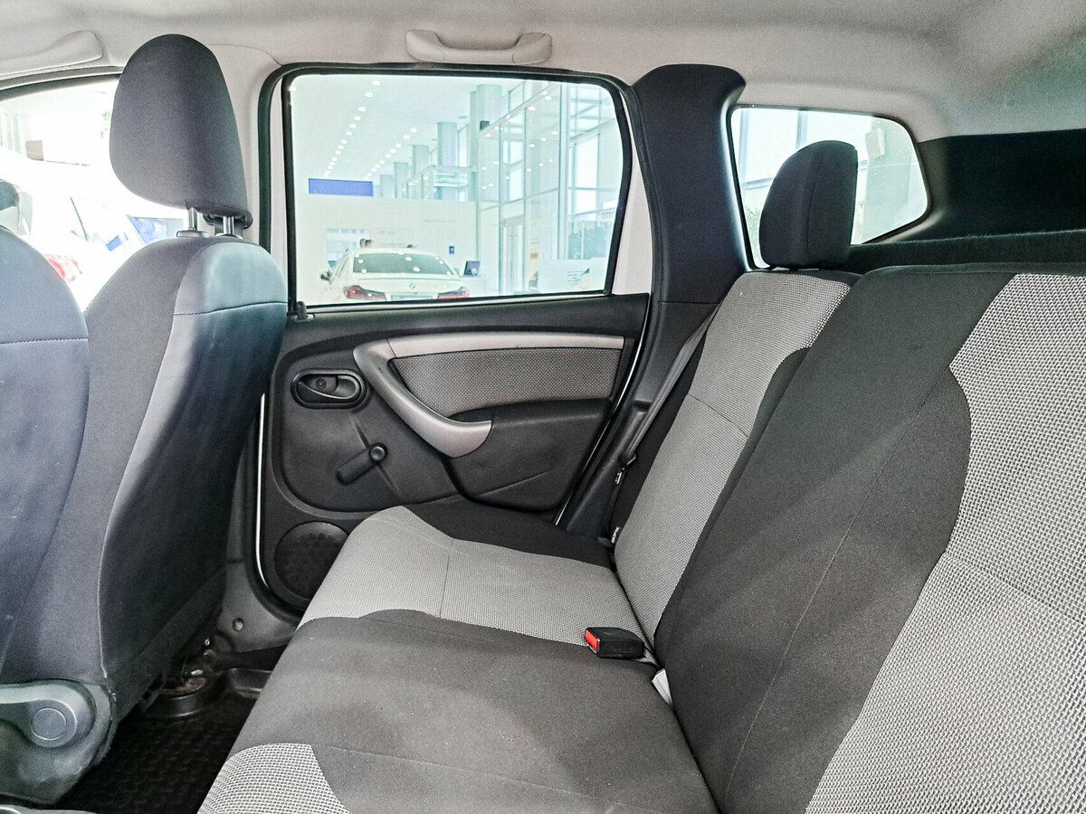 Renault Duster с пробегом — 2015 год. Фото: #10