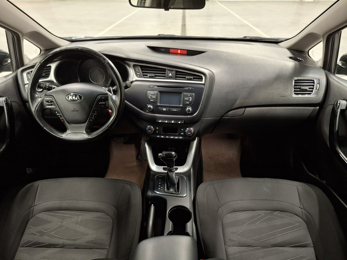 Kia Ceed с пробегом — 2018 год. Фото: #13