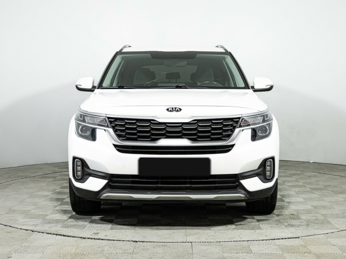 Kia Seltos с пробегом — 2020 год. Фото: #1