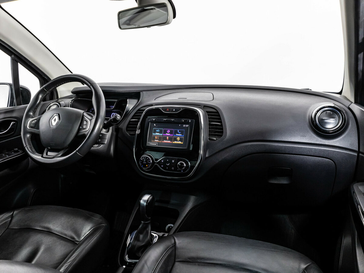 Renault Kaptur с пробегом — 2017 год. Фото: #6