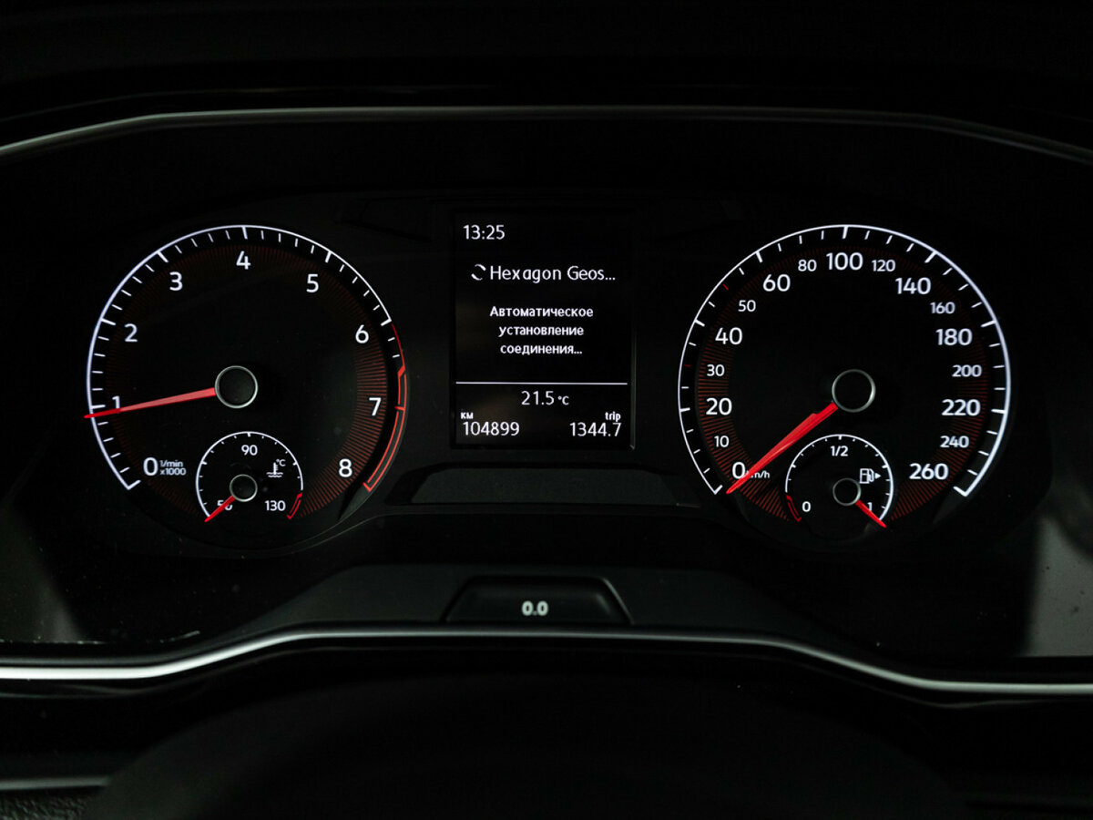 Volkswagen Jetta с пробегом — 2020 год. Фото: #11